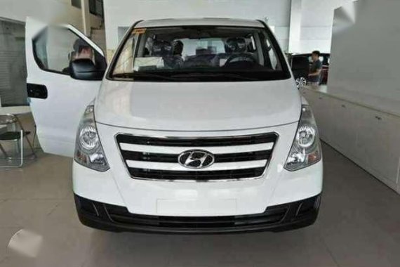 Hyundai Grand Starex 2.5 TCI For Sale 