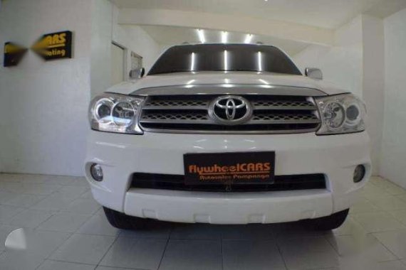 2011 toyota fortuner G diesel