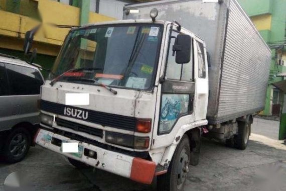 Isuzu Forward Aluminum closevan 6he1 compressure type 20ft truck