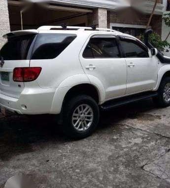 2007 toyota fortuner g gas 4x2 vvti AT with snorkel