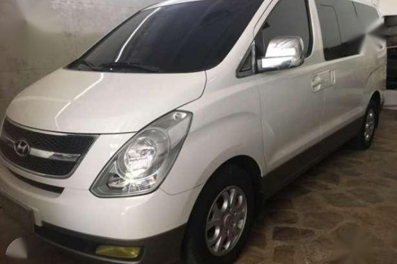 2013 Hyundai Starex Gold CRDI Captains Swivel Seats Top of the Line