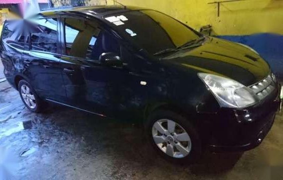 Nissan Grand Livina 2011 MT