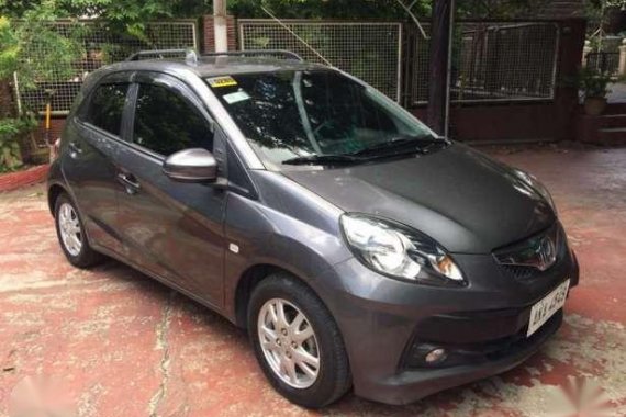 Honda Brio V 2015 model top of the line