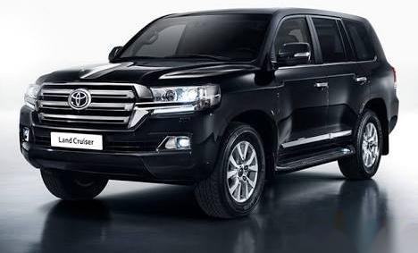 2017 Toyota Land Cruiser Automatic Diesel well maintained for sale 