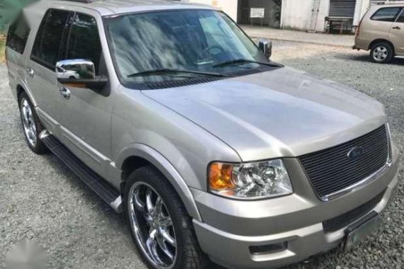 Ford Expedition XLT TRITON 4.6L 4X2 AT 2003