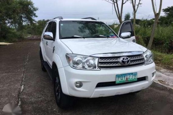 2011 Toyota Fortuner G variant diesel