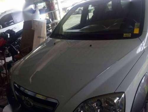Kia Sorento 2011 model AT