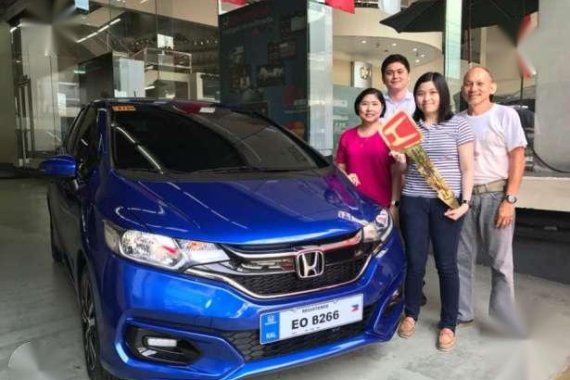 2018 Honda Jazz Vx Navi. 75K All in dp fast approval seaman ofw