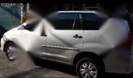 Almost Pristine Condition 2010 Toyota Innova G For Sale