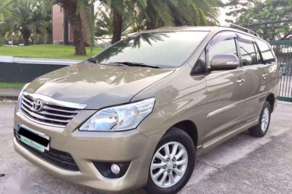 No Issues Toyota Innova G AT 2012 For Sale