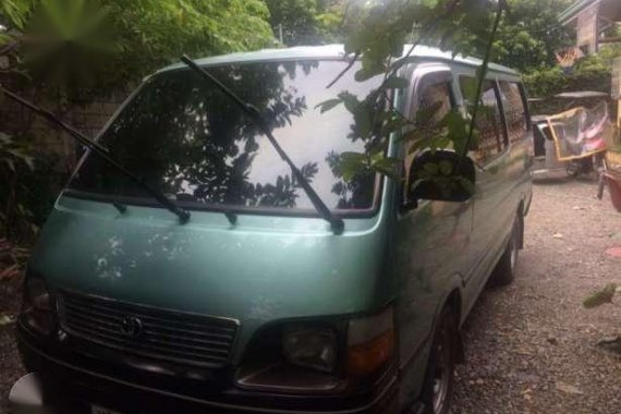 2001 toyota hiace commuter for sale