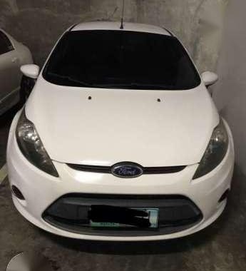 ford fiesta 2012 AT top of the line