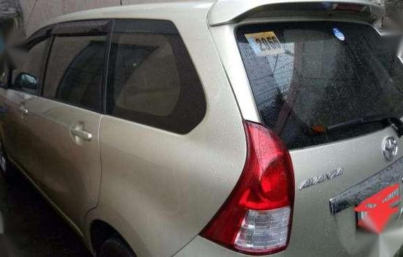 RUSH SALE! Toyota Avanza 2013 1.5G for sale 