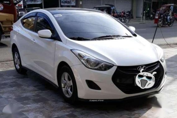 Hyundai elantra 2012