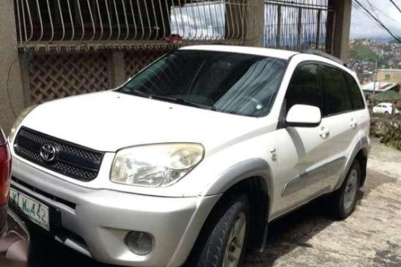 2004 Toyota Rav 4 4x4 AT White For Sale 