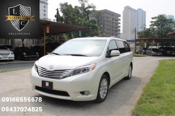 2017 Toyota Sienna Brand New Gas A/T FOR SALE