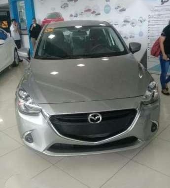 Mazda 2 V Sedan and Hatchback 2018