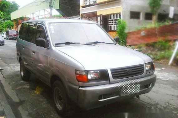 FOR SALE SILVER Toyota Revo 1999