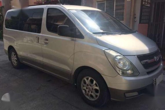 Hyundai Grand Starex 2009 AT Silver For Sale 