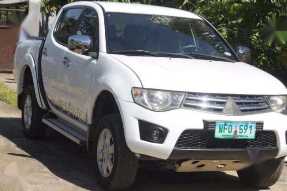 Mitsubishi Strada