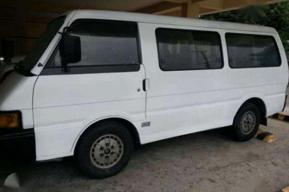 Kia Besta Van 2002 MT White For Sale 