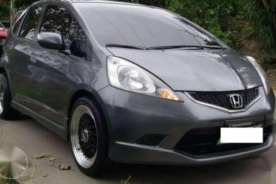 2011 Honda Jazz 1.5 AT good as new for sale 