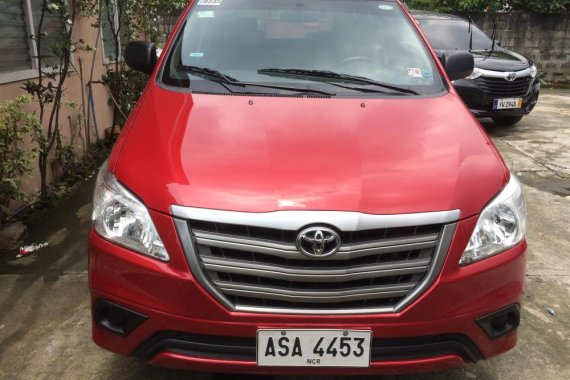 2015 Toyota innova E Diesel Van red for sale 