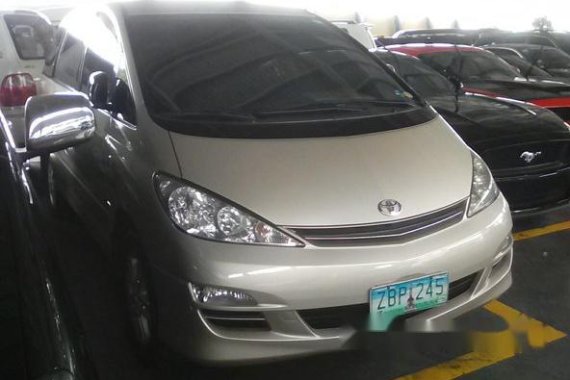 Toyota Previa 2005 like new for sale