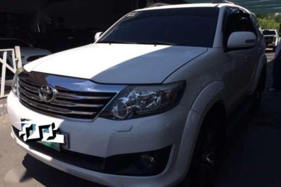 Toyota fortuner 4x2 manual diesel 2012 for sale 
