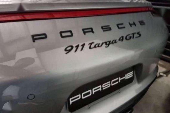 2017 Porsche 911 Targa 4 GTS Turbo alt ferrari lamborghini gtr r8 bmw