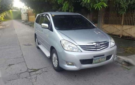 Toyota Innova V 2010