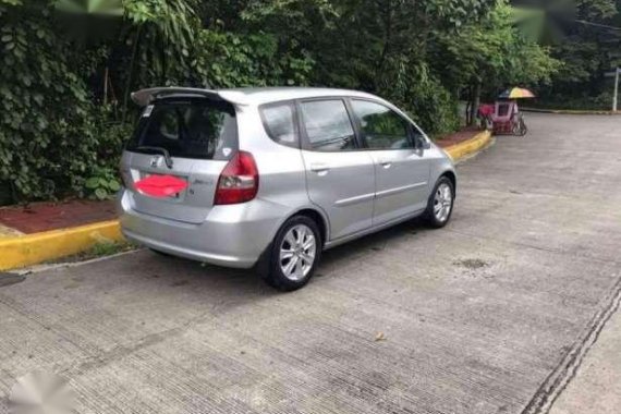 honda jazz (matic) 2005