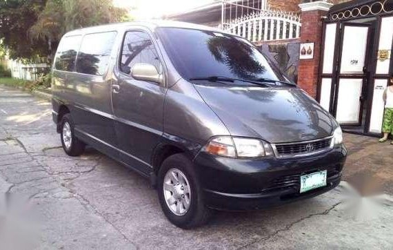 Toyota Hiace Granvia Van 3.0 Diesel for sale 