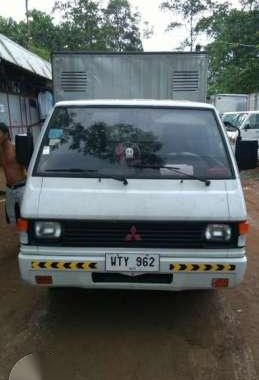 Mitsubishi L300 Aluminum Van