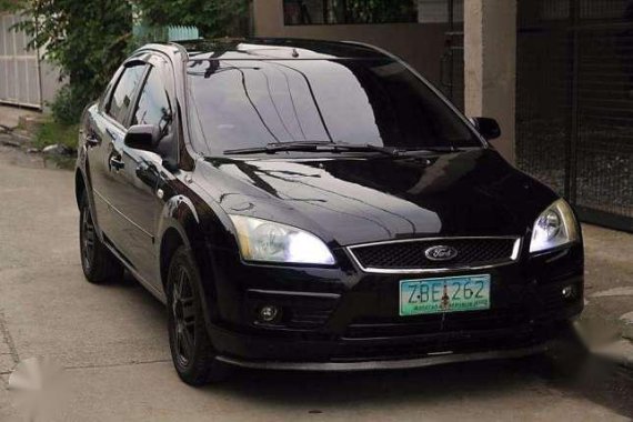 Ford Focus 2005 1.8 Sedan AT for sale 