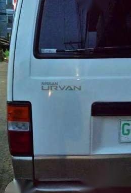 Nisaan urvan 2001 for sale 