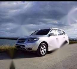 Hyundai Santa Fe 2008 AT Silver SUV For Sale 