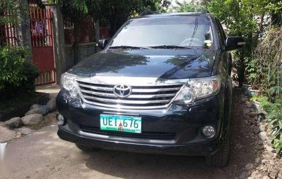 2012 Toyota Fortuner G 2.5L MT Black For Sale 