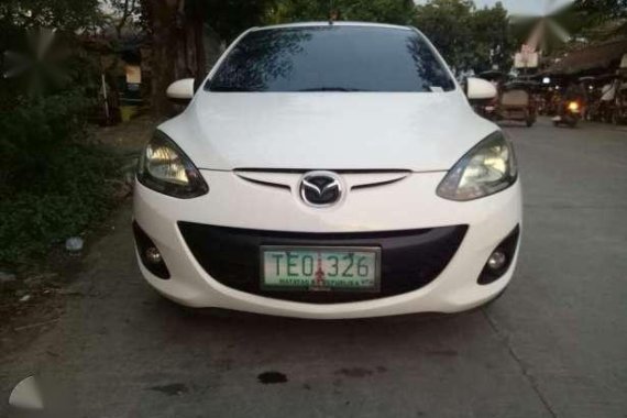 Mazda 2 sedan