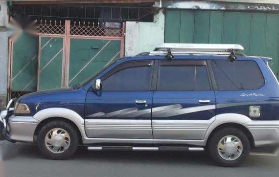 Toyota revo sport runner adventure