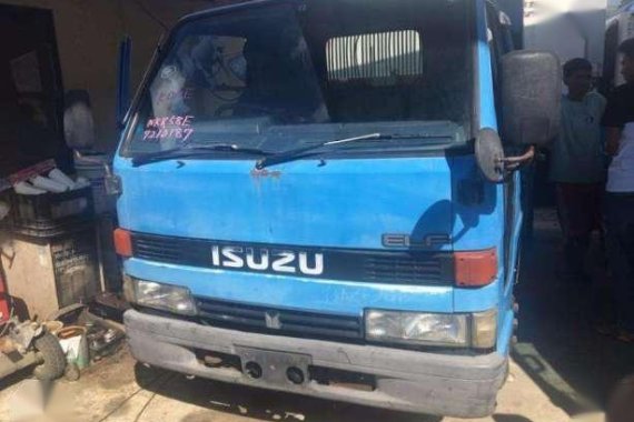 Almost New 2016 Japan Surplus 10ft Isuzu Elf For Sale