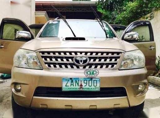 Top Of The Line 2005 Toyota Fortuner For Sale