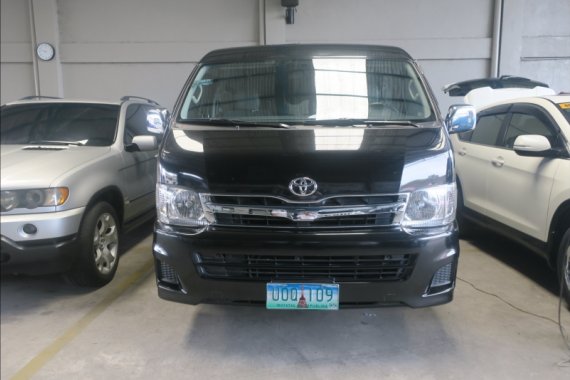 2012 Toyota Hiace GL Grandia MT for sale