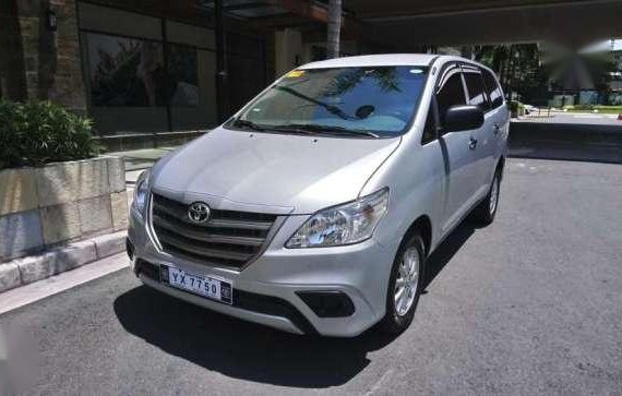 2016 Toyota Innova E Diesel Manual(not 2014 2015 Adventure Crosswind)