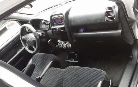 Honda CR-V 2003 good as new for sale 