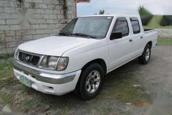 Nissan Frontier "E" 1999