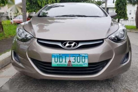 Hyundai Elantra 2012 AT Fresh for sale 