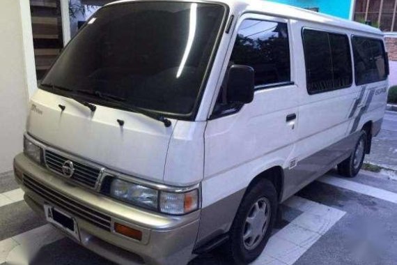 2015 Nissan Urvan Escapade MT -Tag 2014 2016 2017 Hiace Grandia Starex