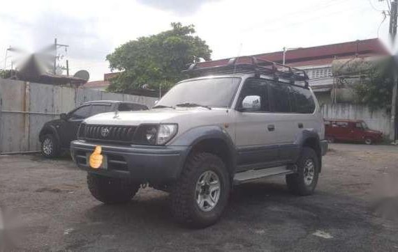 Toyota Prado LC90 AT Silver For Sale 