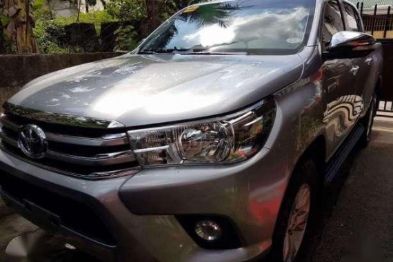 Toyota Hilux G 2017 MT Silver For Sale 